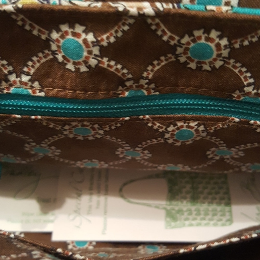 Vera Bradley Resort Handbag or Clutch - Picture 3 of 3